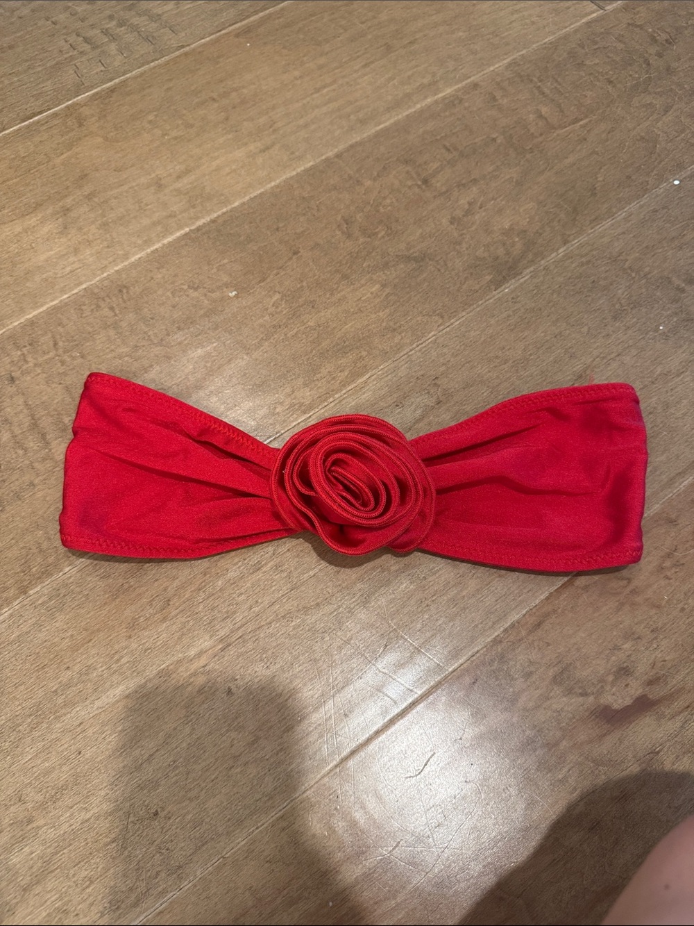 Same ROSETTE BANDEAU TOP - Picture 3 of 4